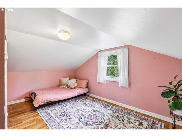 6038 Se 124TH Ave, Portland, OR 97236
