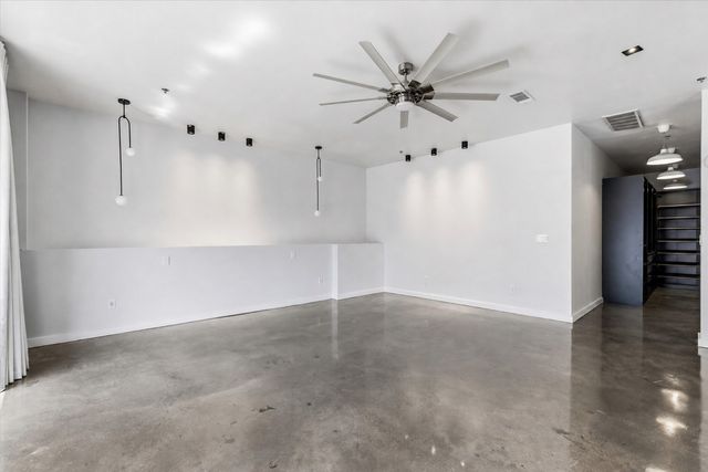 509 Elm Street 604, Dallas, TX 75202