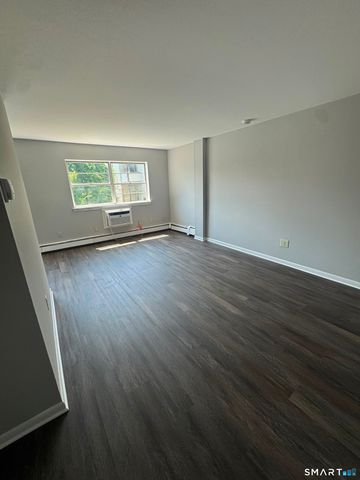 70 McKinley Avenue c15, Bridgeport, CT 06606