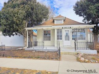 2515 SNYDER AVE, Cheyenne, WY 82001