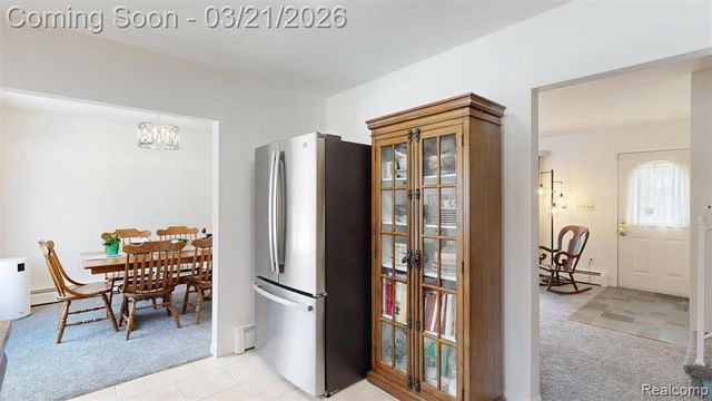 2202 Cook Court, Troy, MI 48083