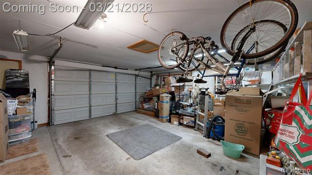 2202 Cook Court, Troy, MI 48083