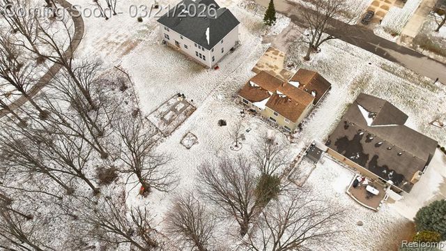 2202 Cook Court, Troy, MI 48083