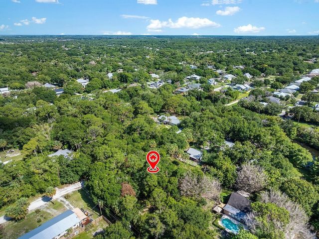 564 30th Avenue SW, Vero Beach, FL 32968