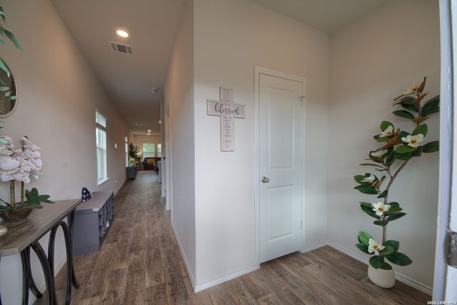 5237 Scoria, San Antonio, TX 78253