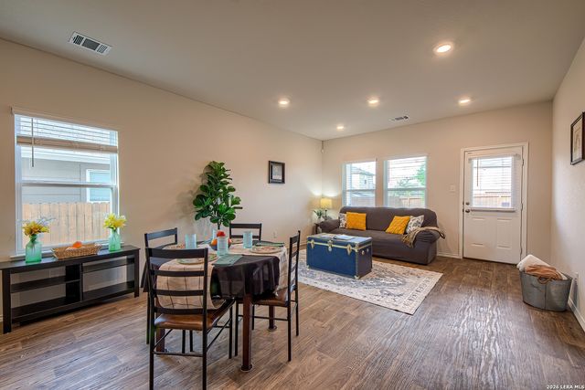 5237 Scoria, San Antonio, TX 78253