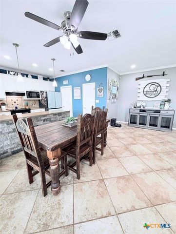 111 Belmoor Lane, Victoria, TX 77904