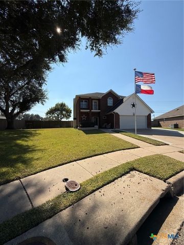 111 Belmoor Lane, Victoria, TX 77904