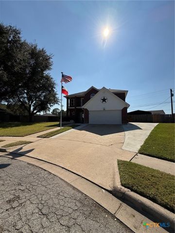 111 Belmoor Lane, Victoria, TX 77904