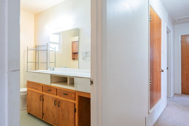 905 W Sul Ross, Alpine, TX 79830