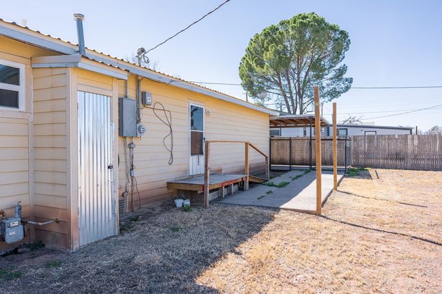 905 W Sul Ross, Alpine, TX 79830