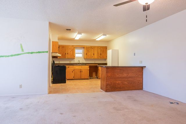 905 W Sul Ross, Alpine, TX 79830