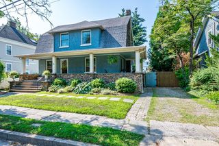 28 Clinton Place, Metuchen, NJ 08840