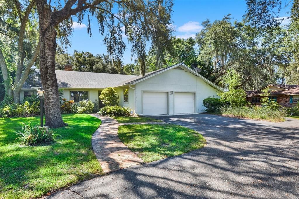 33214 COVENTRY DRIVE, Leesburg, FL 34788