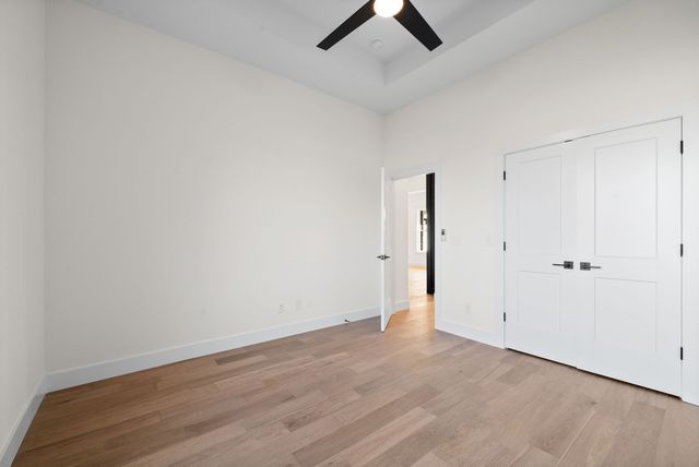 3 Pace Rd, Clarksville, TN 37043
