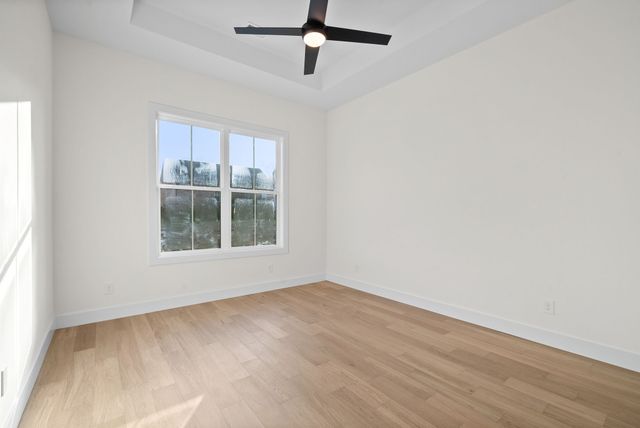 3 Pace Rd, Clarksville, TN 37043