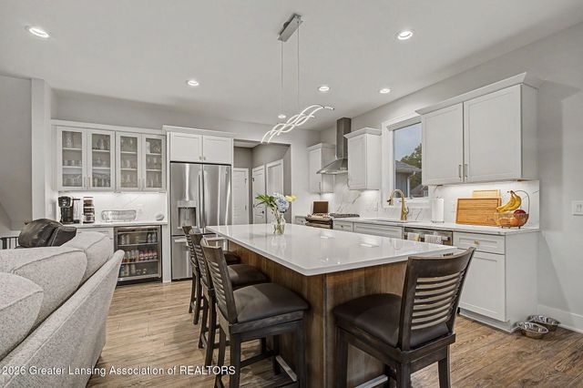 6475 Heathfield Drive, East Lansing, MI 48823