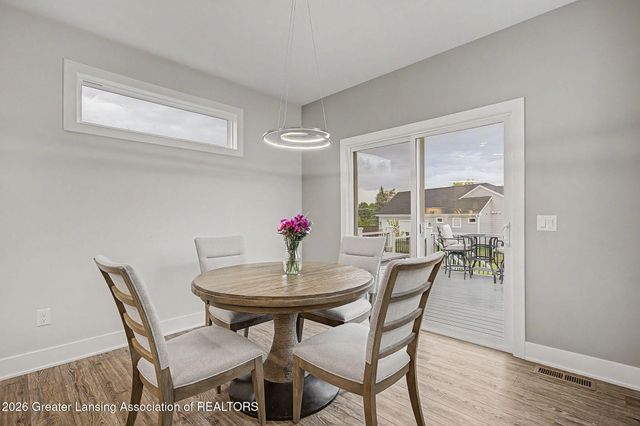 6475 Heathfield Drive, East Lansing, MI 48823