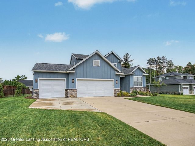 6475 Heathfield Drive, East Lansing, MI 48823