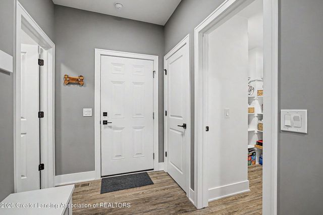 6475 Heathfield Drive, East Lansing, MI 48823