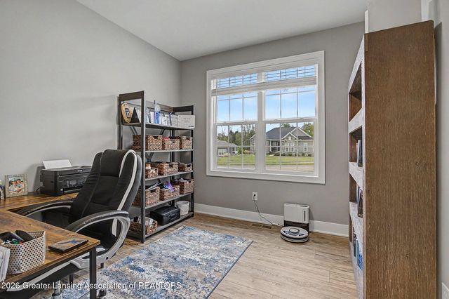 6475 Heathfield Drive, East Lansing, MI 48823