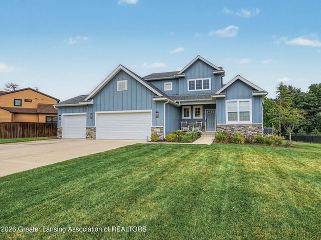 6475 Heathfield Drive, East Lansing, MI 48823