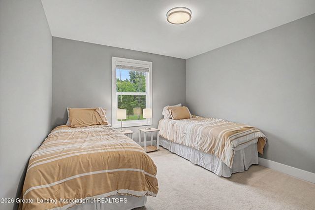 6475 Heathfield Drive, East Lansing, MI 48823