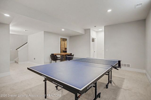 6475 Heathfield Drive, East Lansing, MI 48823