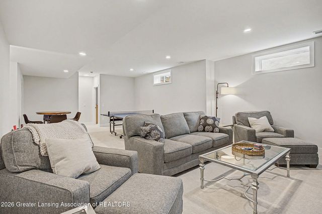 6475 Heathfield Drive, East Lansing, MI 48823