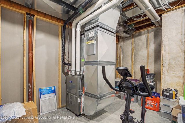 6475 Heathfield Drive, East Lansing, MI 48823