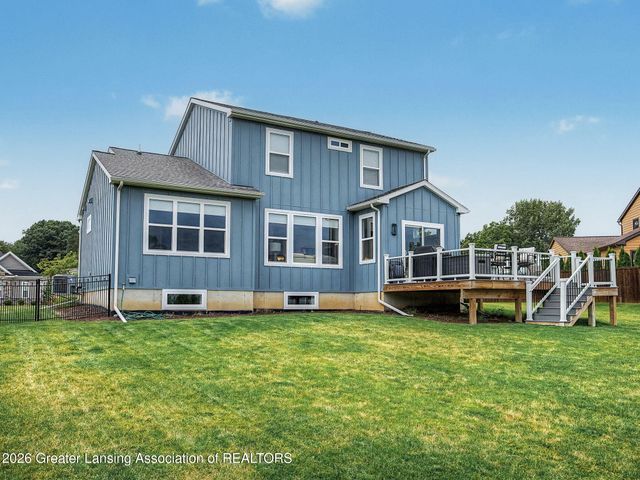 6475 Heathfield Drive, East Lansing, MI 48823