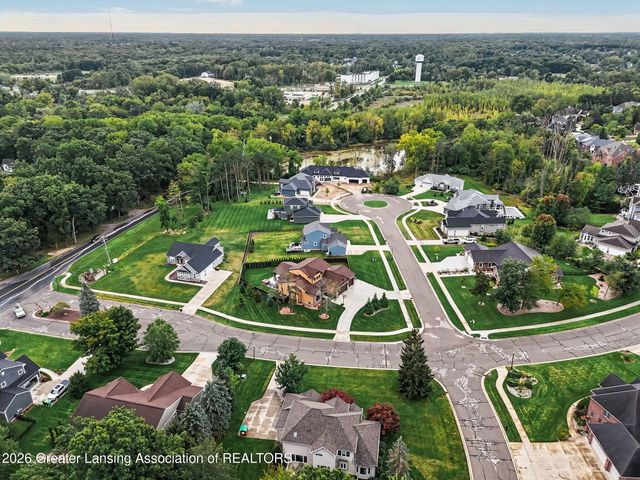 6475 Heathfield Drive, East Lansing, MI 48823