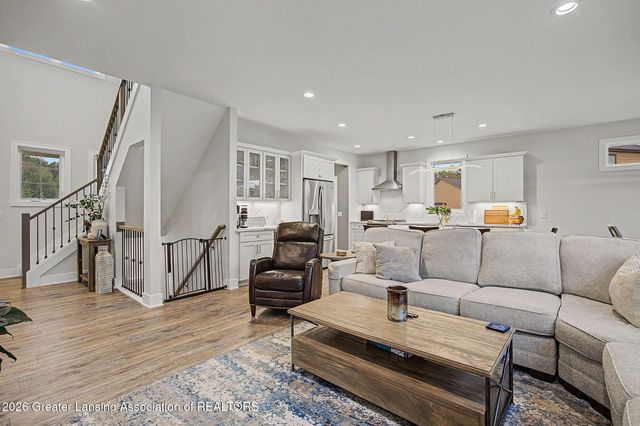 6475 Heathfield Drive, East Lansing, MI 48823