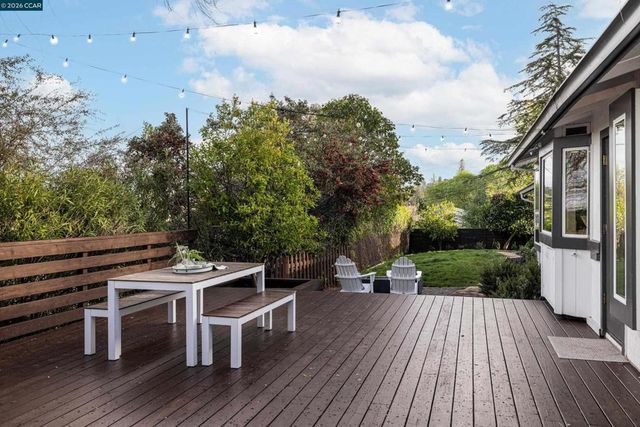 2080 2080 Essenay Ave, Walnut Creek, CA 94597