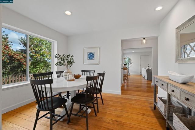 2080 2080 Essenay Ave, Walnut Creek, CA 94597