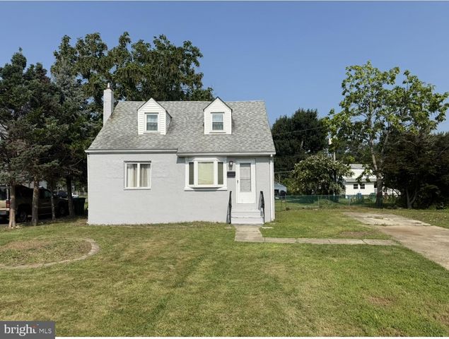 1313 WYNFIELD AVE, Bristol, PA 19007