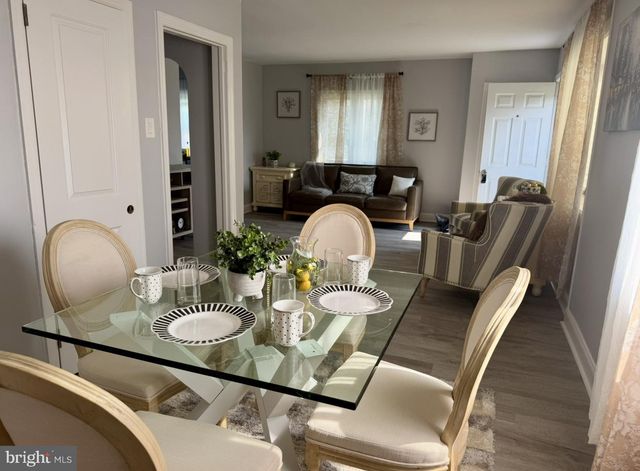 1313 WYNFIELD AVE, Bristol, PA 19007