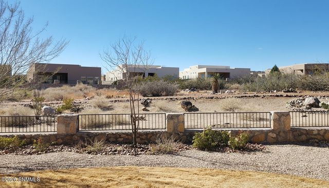 8016 Willow Bloom Circle, Las Cruces, NM 88007