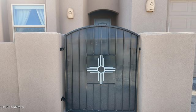 8016 Willow Bloom Circle, Las Cruces, NM 88007