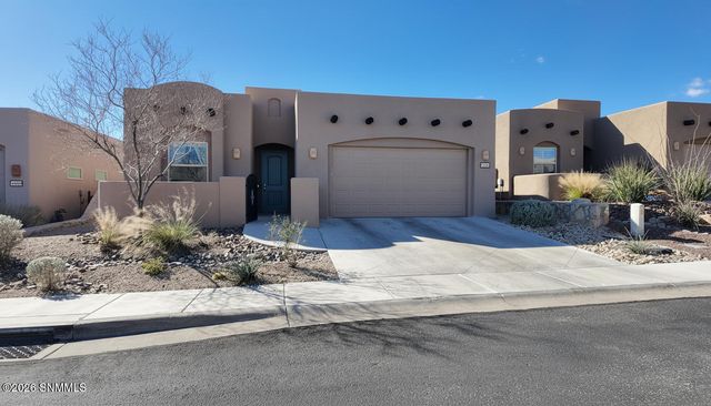 8016 Willow Bloom Circle, Las Cruces, NM 88007