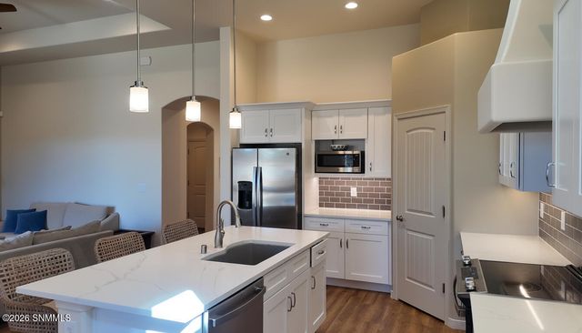 8016 Willow Bloom Circle, Las Cruces, NM 88007