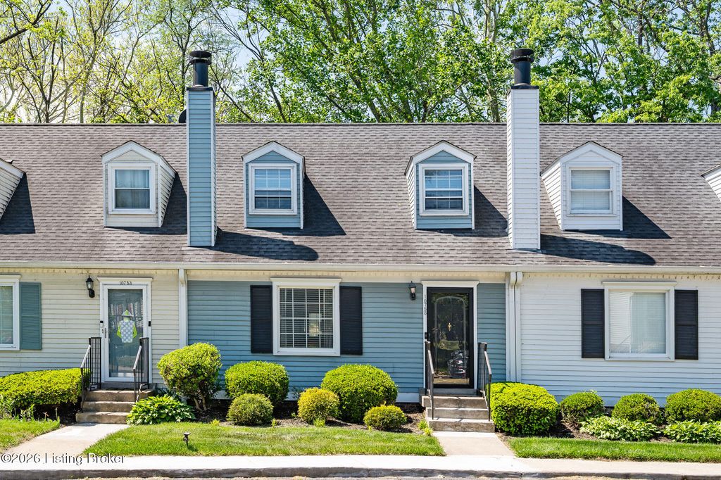 10755 Colonial Woods Ct, Louisville, KY 40223