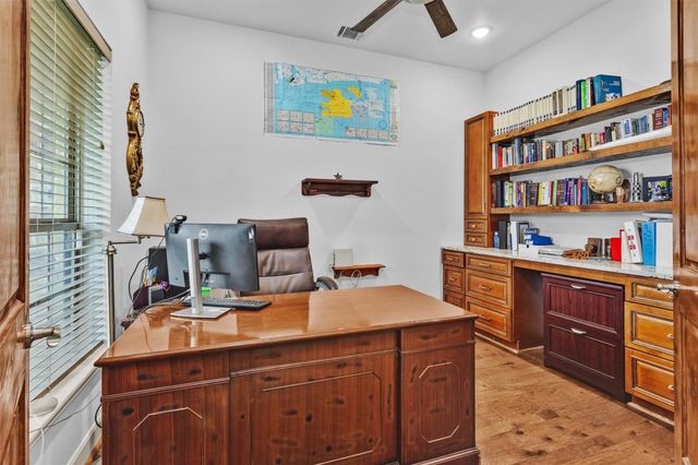 264 Grey Feather Road, Huntsville, TX 77340