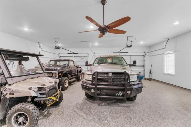 264 Grey Feather Road, Huntsville, TX 77340