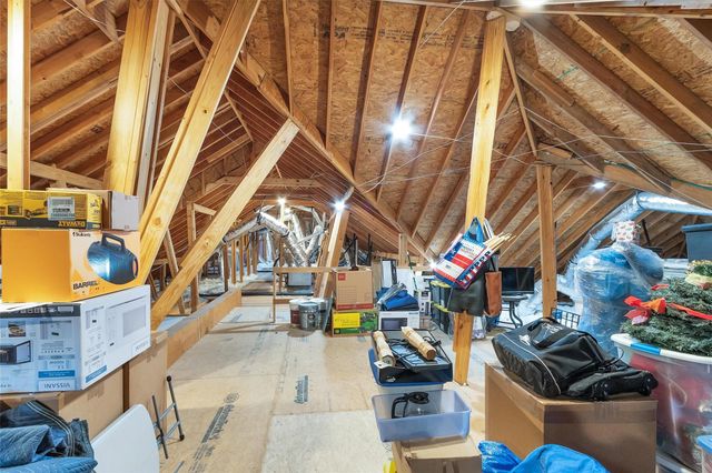 264 Grey Feather Road, Huntsville, TX 77340