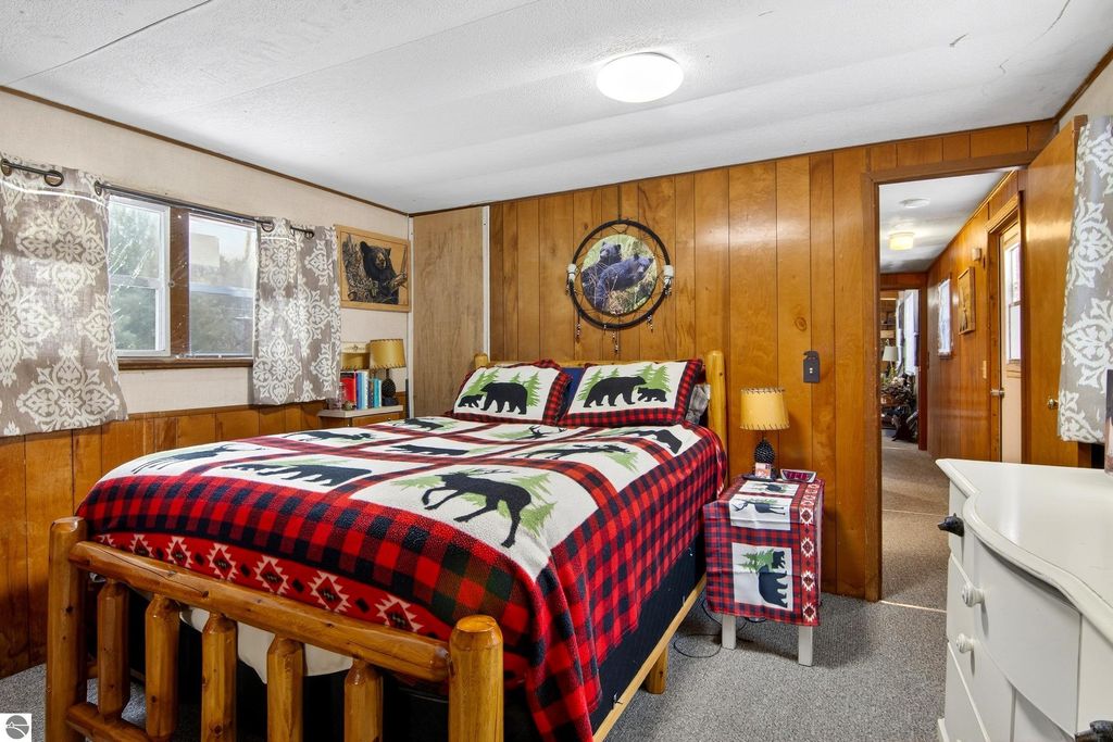 Image 12 of property listing at 6585 Wallaker Road, Benzonia, MI 49616