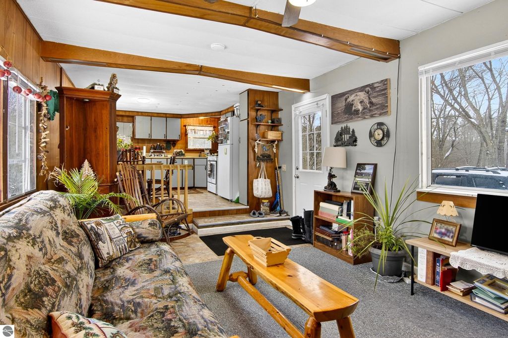 Image 6 of property listing at 6585 Wallaker Road, Benzonia, MI 49616