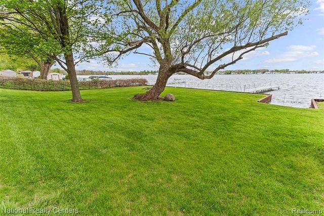 903 S. Lake Drive, Novi, MI 48377