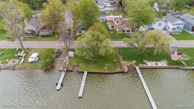 903 S. Lake Drive, Novi, MI 48377