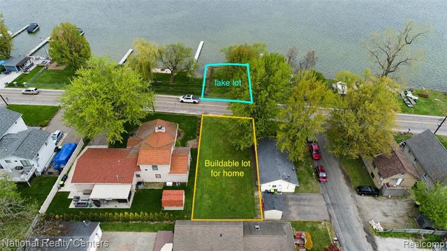 903 S. Lake Drive, Novi, MI 48377